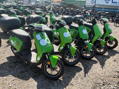 Overzichtsfoto van Super SOCO CUx Partij Elektrische opknap scooters (5x)
